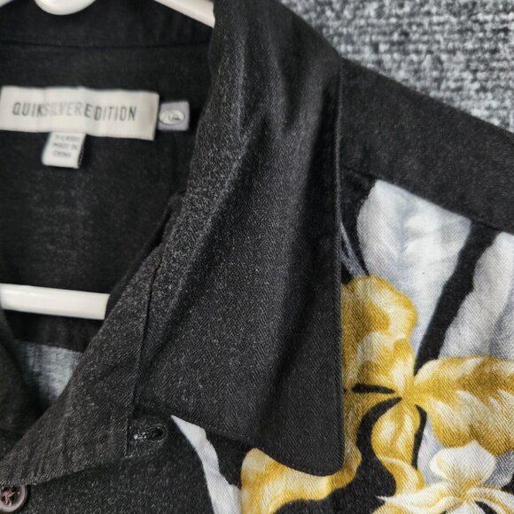 Quiksilver Edition XL Black Green Floral Button Up Shirt Short Sleeve SOFT RAYON - Picture 7 of 16